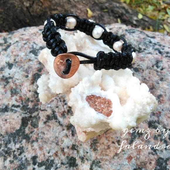 Fresh Water Pearl /Bracelet - Picture 2 of 3